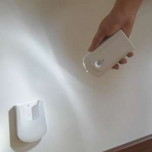 Juvo Wonderlite- Motion sensor activated, battery operated, automatic LED night light from SeniorWorld – help kids & elders avoid accidents in the dark & also save electricity. (Juvo with Torch) 6