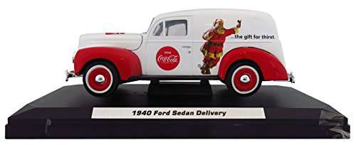 Motor City Classics 1940 Ford Delivery Holiday Van (1:24 Scale), White 1