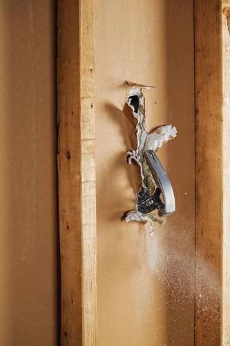 Fiskars IsoCore Wrecking Bar, Board Bender Shock Absorbing Hammer and Crowbar, 18-Inch 5