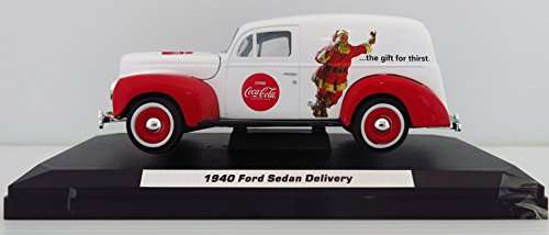 Motor City Classics 1940 Ford Delivery Holiday Van (1:24 Scale), White 2