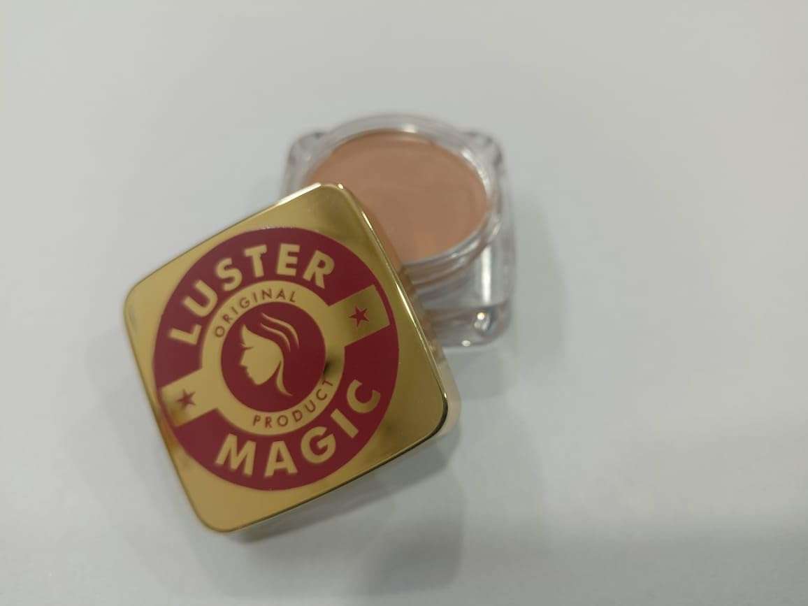Luster Magic High Definition Makeup (Gold) 6