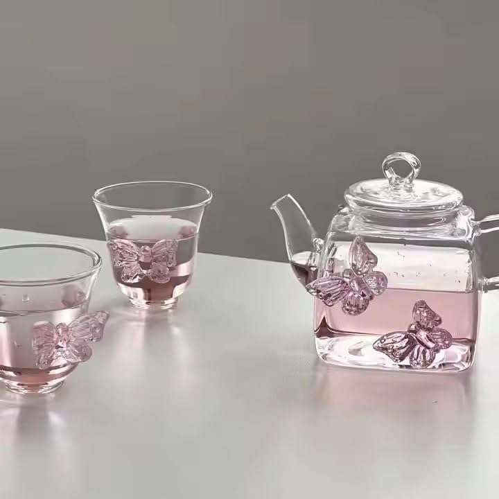Gipibox®Glass Tea Pot Butterfly Design with Glass Tea Cup Set | Large Capacity Transparent Tea Kettle with Lid &Handle | Great for Loose Leaf Tea, Blooming Tea & Fruit Infused (500ml Tea Pot+2 Cup) 3
