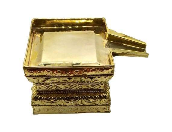 Brass Abhisheka Plate 9 Inches| Medium Size Abhishekam Stand Patra for God Idols | Pooja Room Essentials | Tirumanjana Plate Stand/Somasutra Peetam for Rituals and Pooja | Spiritual Living Room 5