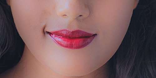 Lakmé Enrich Satins Lip Color, Shade M427, 4.3g 2