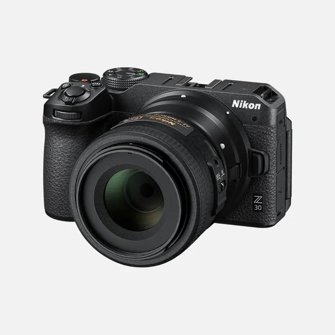 Nikon Z30 Kit with Z Dx 18-140Mm Lens,64Gb Uhs-I Sd Card,Bag,&Mh-32-Creator-Ready Digital Camera,Black