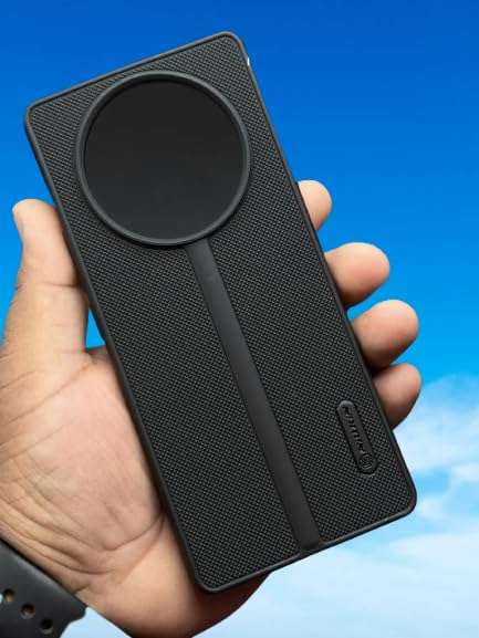 ZARALA Compatible For Realme 11 Pro Plus Super Frosted Shield Pro Back Silicone Soft Mobile Case For Realme 11 Pro Dotted Slim-Fit Design Tpu Shockproof Cove,Black 3