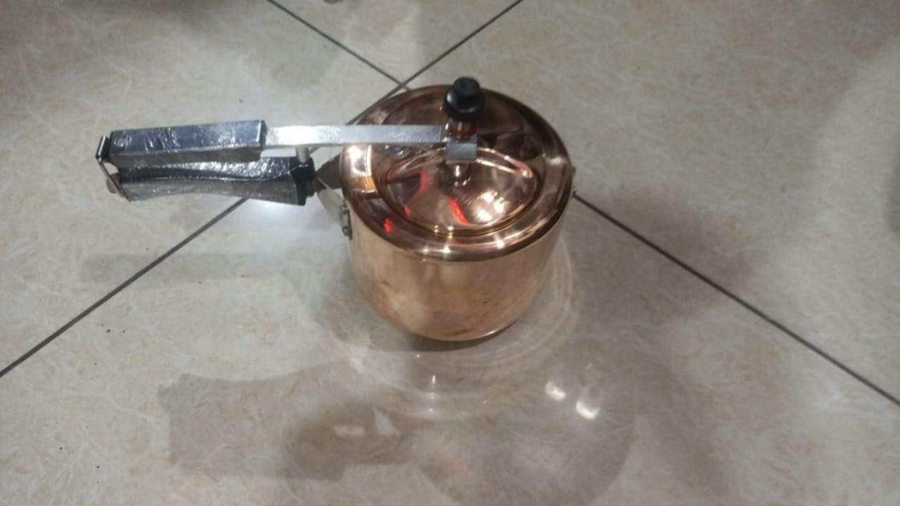 PARIK ENTERPRISES Heavy Quality Pure copper Cooker multi purpuse used this product with Tin Coating (KALAI) Inside (3 Liters) EXTRA HEAVY 6