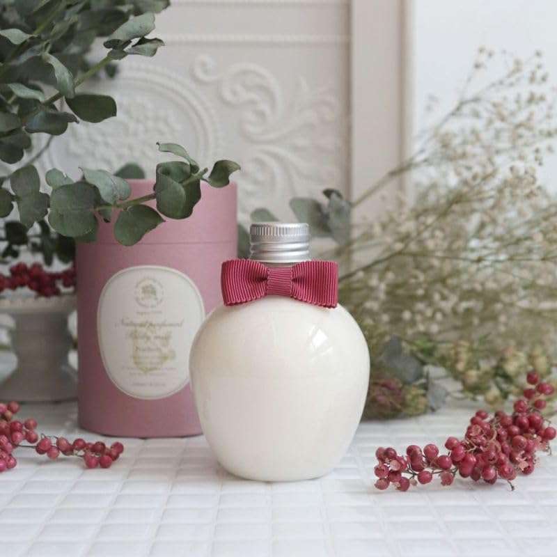 Beaute de Sae – Pear Berry Body Milk | Nourishing and Moisturizing Body Lotion with Jojoba Oil, Honey, and Rosehip Oil | Made in Japan 3