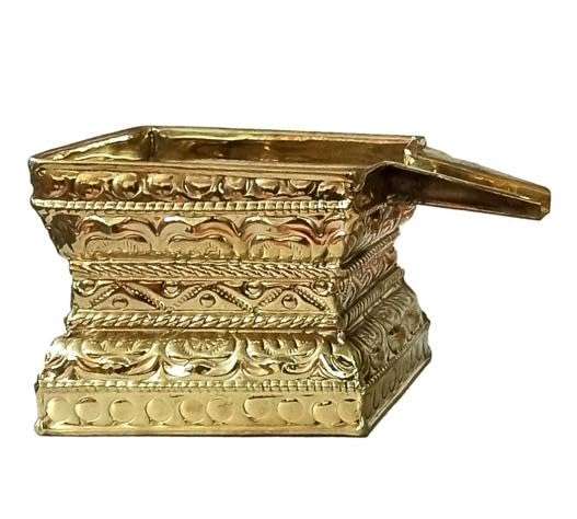 Brass Abhisheka Plate 9 Inches| Medium Size Abhishekam Stand Patra for God Idols | Pooja Room Essentials | Tirumanjana Plate Stand/Somasutra Peetam for Rituals and Pooja | Spiritual Living Room 3