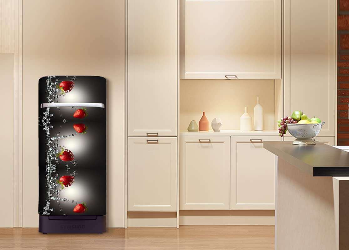 Advait Designs Strawbery Fruit Water Splash Fridge Decorative Sticker(Multicolor Vinyl 120X60) 4