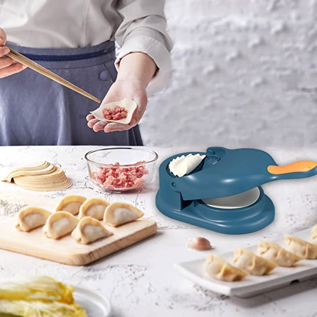 2 in 1 Dumpling Maker Ghughra Momos Maker Machine, Skin Press Mould for Gujiya Ghughra Mould Machine, Kitchen Dumpling Making Tool with Dumpling Puri Maker 4