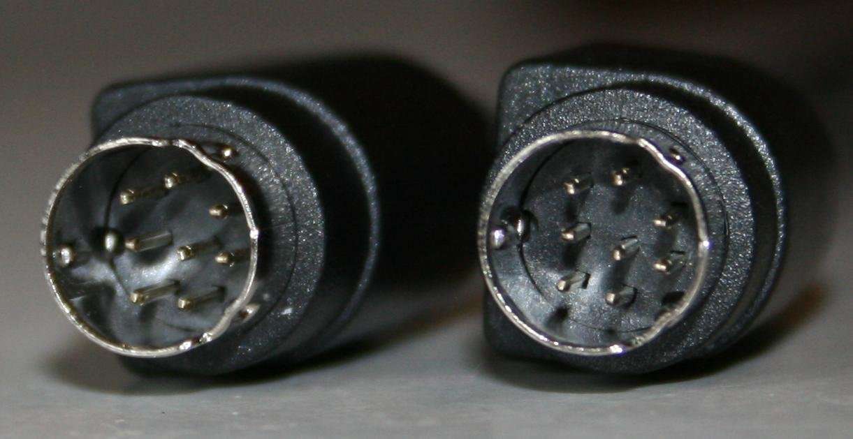 8 Pin Mini Din Male Male Cable 6 Ft in Black 2