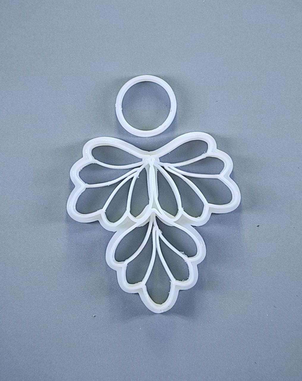 Gupta 3D Arts Polymer Clay Cutter, Clustered Flower Clay Cutter Set of 1 for Jewelry Making 1