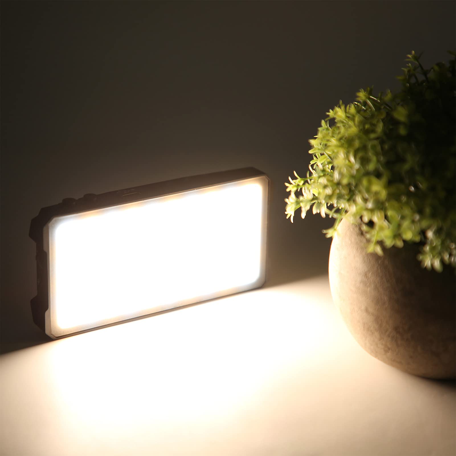 Manbily MFL?04 LED Fill Light 3000?6500K SLR Sm Ket Light with Tabletop Pod, ABS LED Video Light for Camera - Ideal for Brightening Up Your Photos and Vid with Color Temperature 6