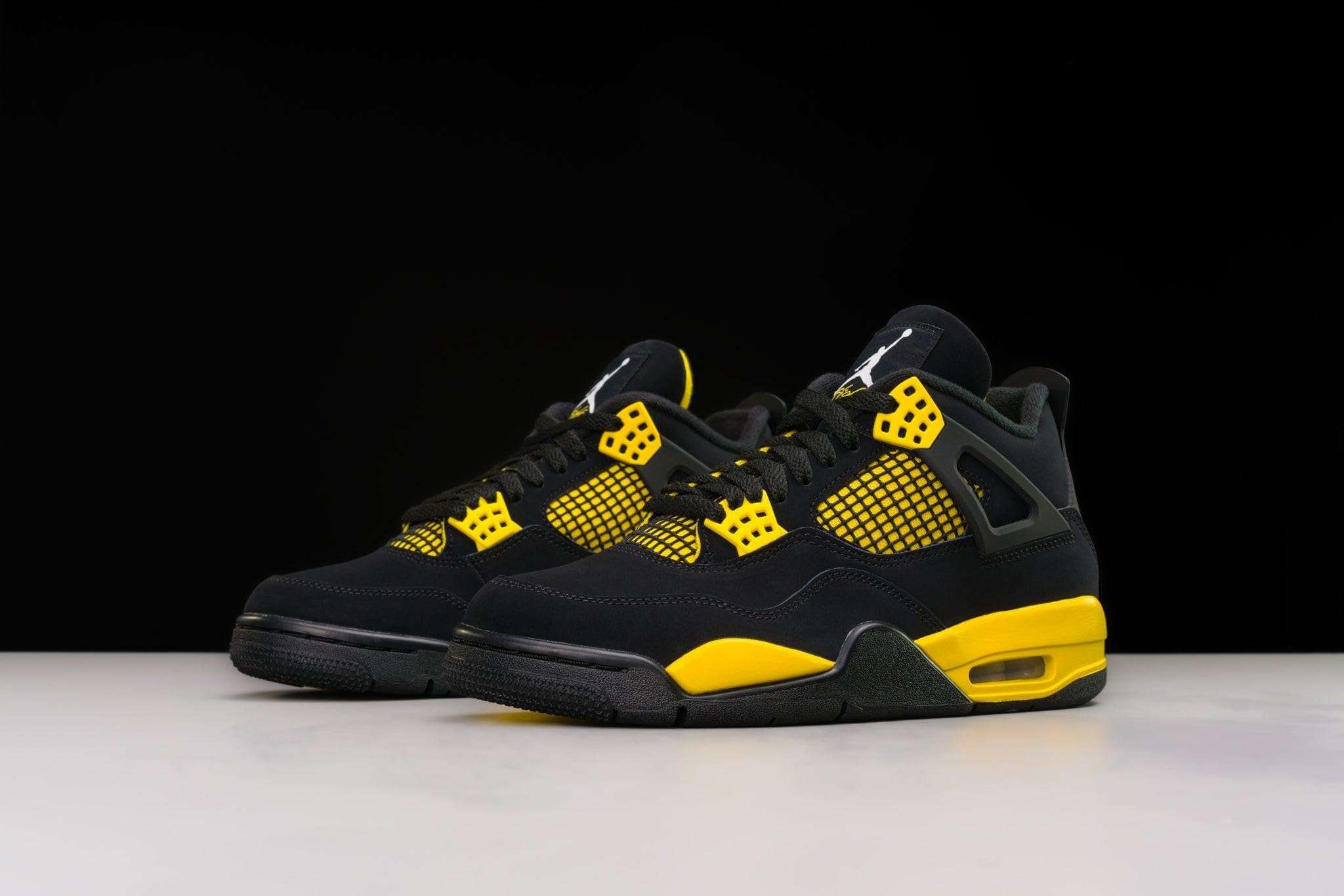 Air Jordan 4 Retro Men'sBlack/White-Tour Yellow DH6927-017 10.5 5