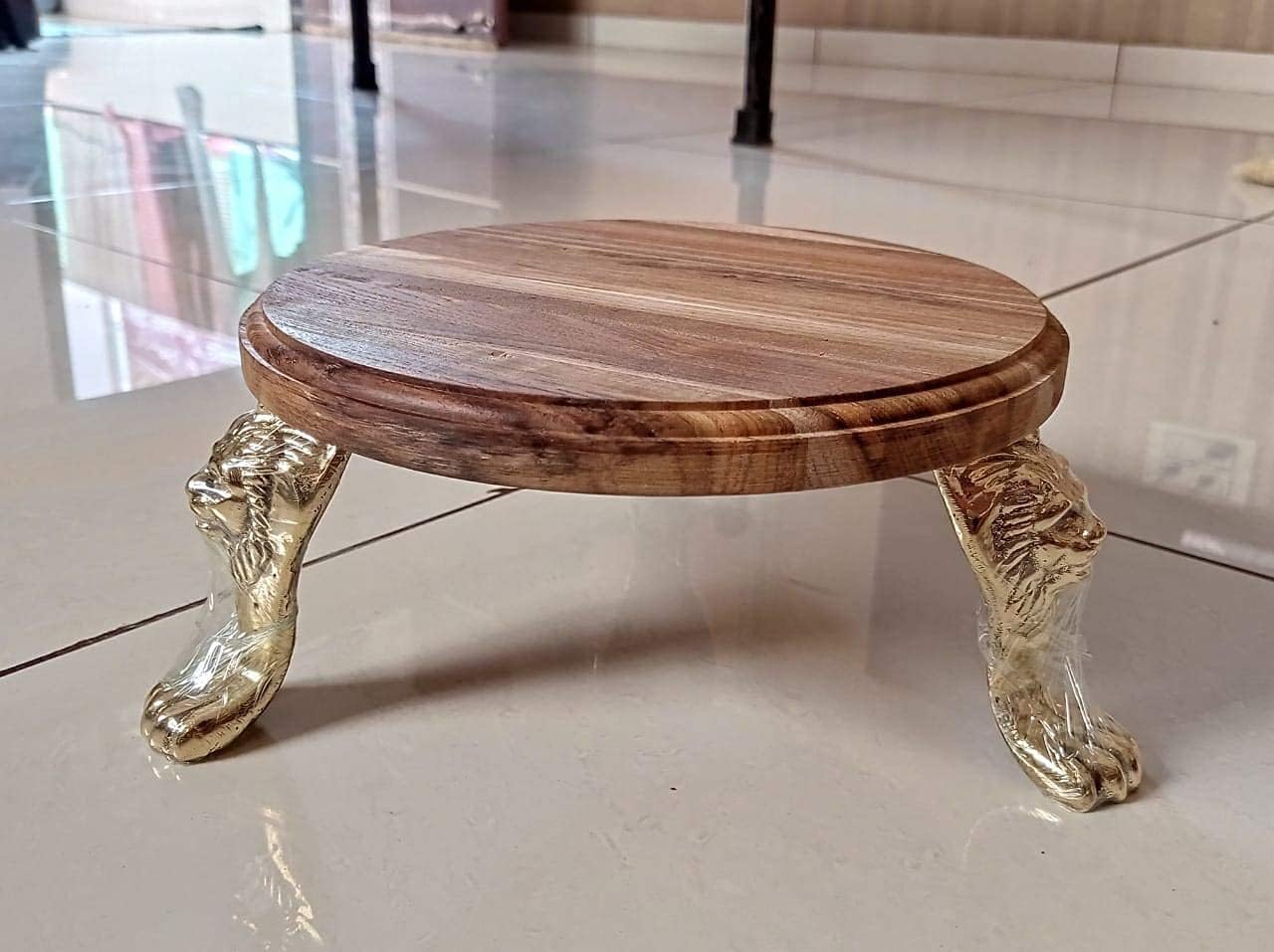 Zerolex Handcrafted Wooden Rolling Patli Board | Sagwan Wood Roti Maker with Brass Lion Legs | Traditional Chakla for Chapati, Puri & Paratha 4