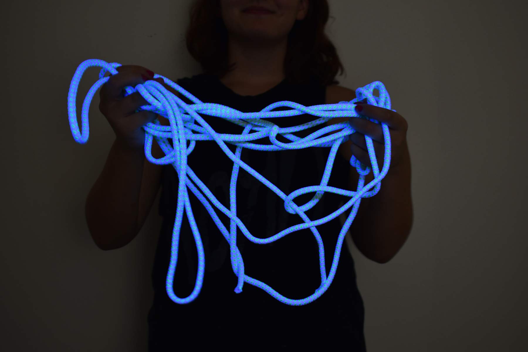 Blacklight Bicolor GloLine Luminescent Roping (White-Green, 25 Feet) 4