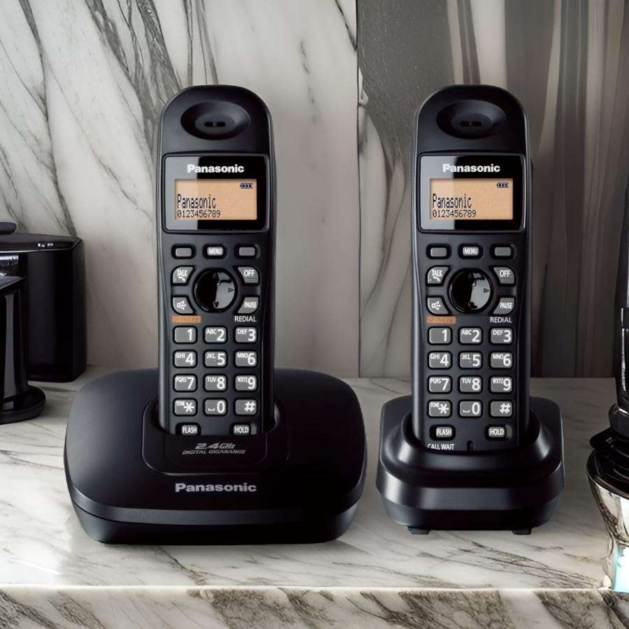 Panasonic 2.4GHz KX-TG3612BX2 Cordless Phone 3