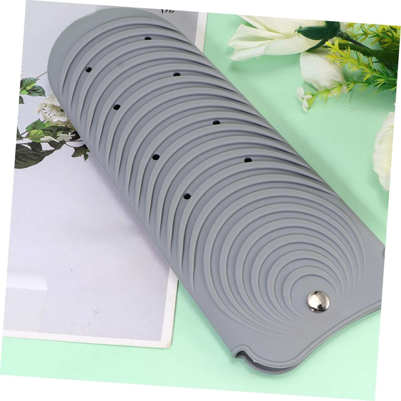 FOMIYES 2pcs Hair Curling Iron Storage Bag Hair Straightener Stand Hairdressing Tool Holder Heated Hair Rollers Curling Iron Heat Pads Heat Flat Iron Holder Flat Iron Mat Grey 6