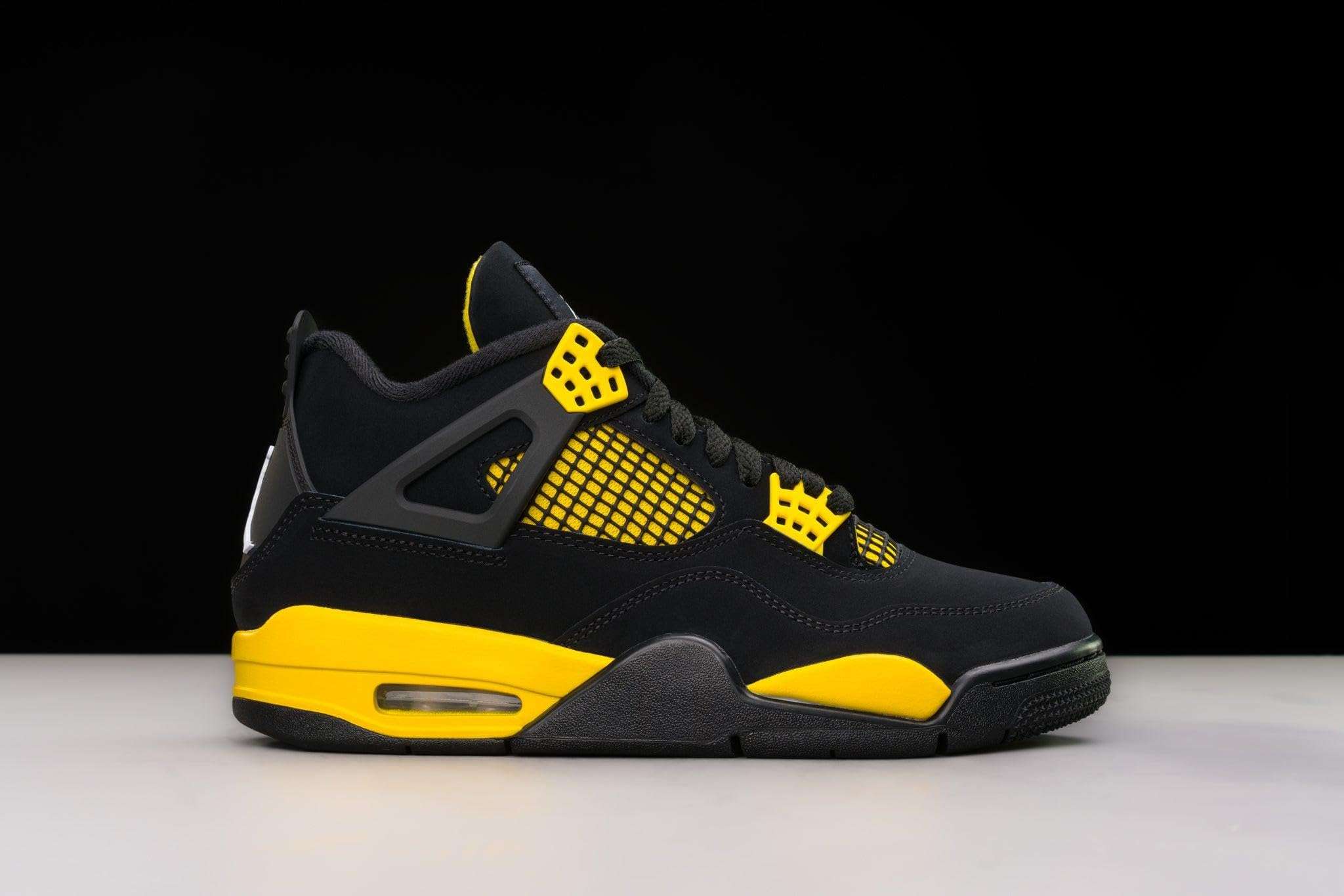 Air Jordan 4 Retro Men'sBlack/White-Tour Yellow DH6927-017 10.5 3