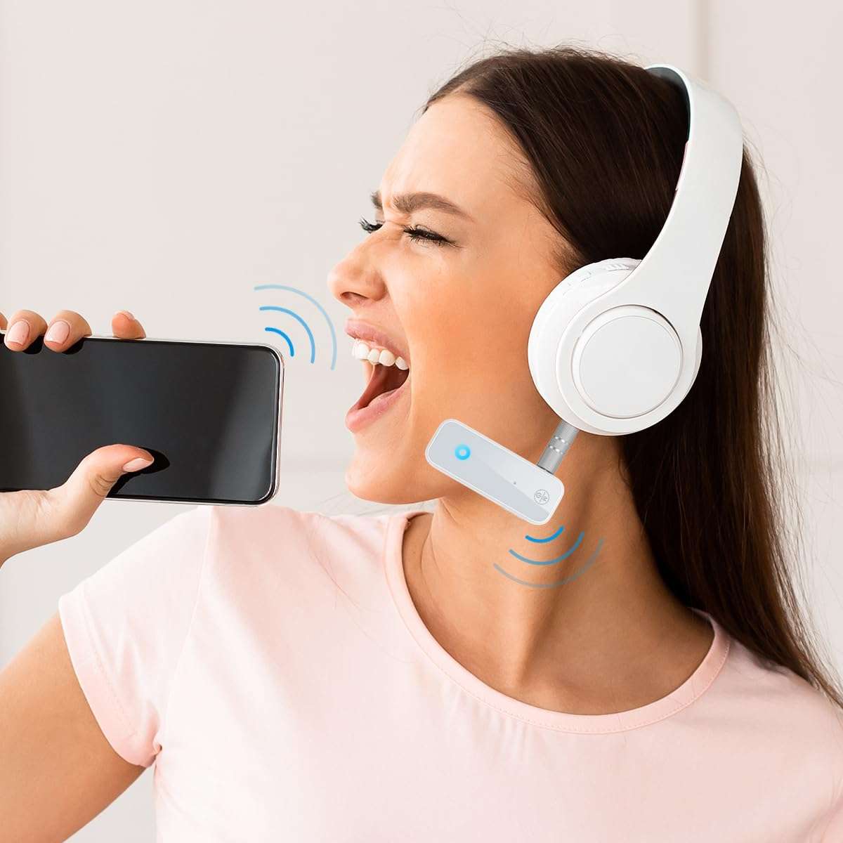 OQIMAX AUX Bluetooth Adapter, 2-in-1 Transmitter Receiver for Hands-Free Calls, Noise Cancelling, Bluetooth 5.0, Compatible With Car Stereos, Home Systems, and Headphones, Easy Connect 6