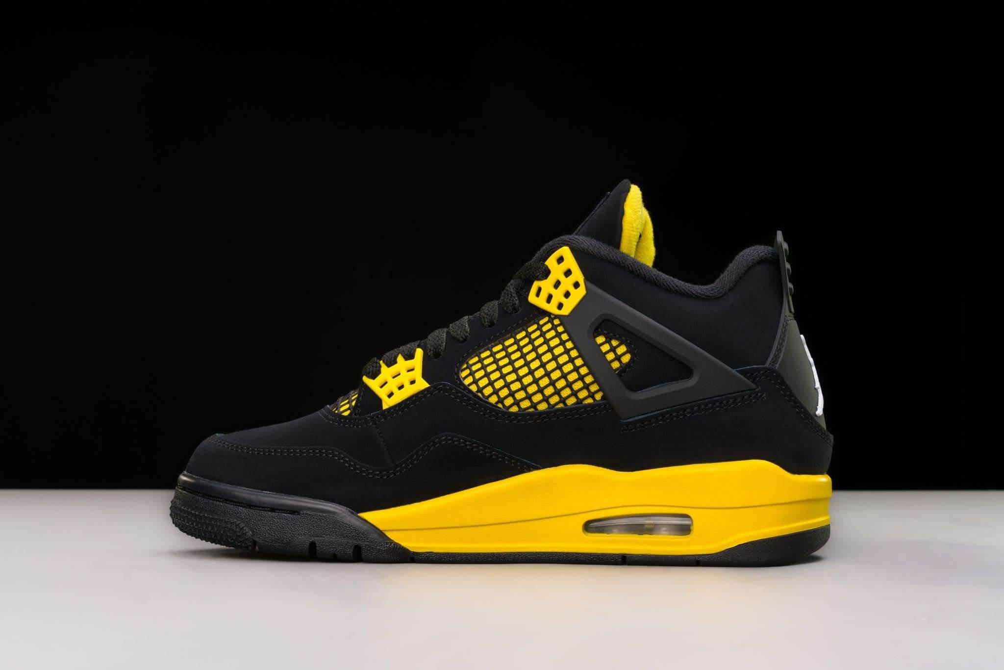 Air Jordan 4 Retro Men'sBlack/White-Tour Yellow DH6927-017 10.5 4