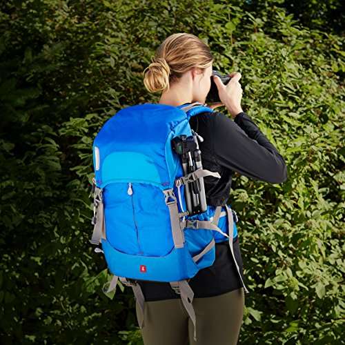 amazon basics Hiker Camera and Laptop Backpack - Blue 2