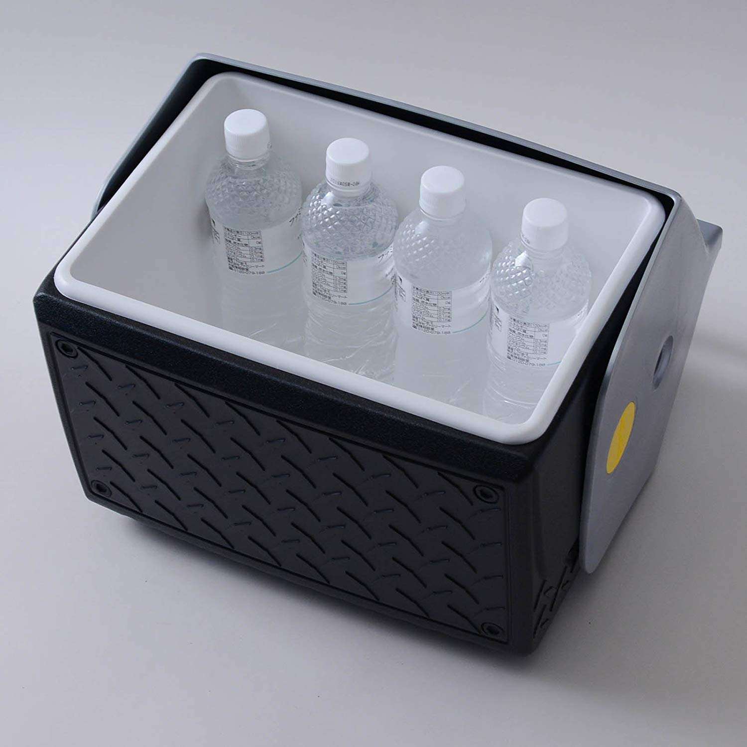 Igloo Playmate 13-Inch Black Ice Chest, Molded-In Handle, Tent-Shaped Lid with Side Button Release 3