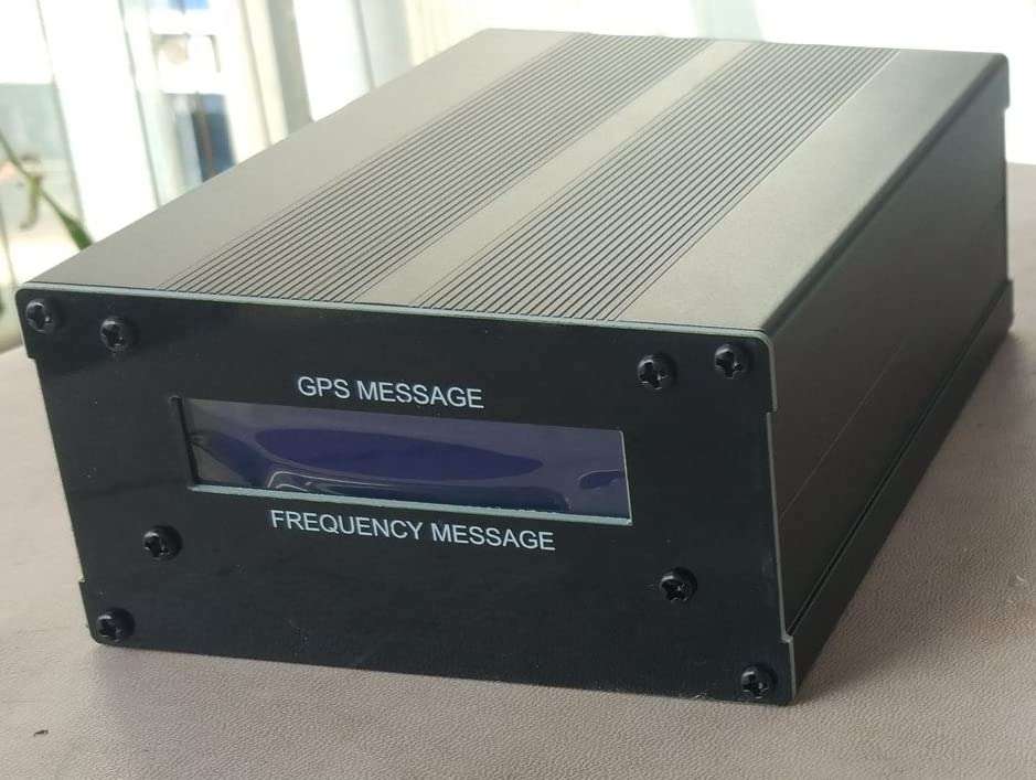 10MHZ Output SINE Wave GPS DISCiPLINED Clock GPSDO LCD Display 4