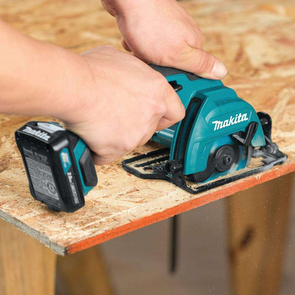 Makita SH02R1 12V max CXT® Lithium-Ion Cordless 3-3/8" Circular Saw Kit (2.0Ah) 4