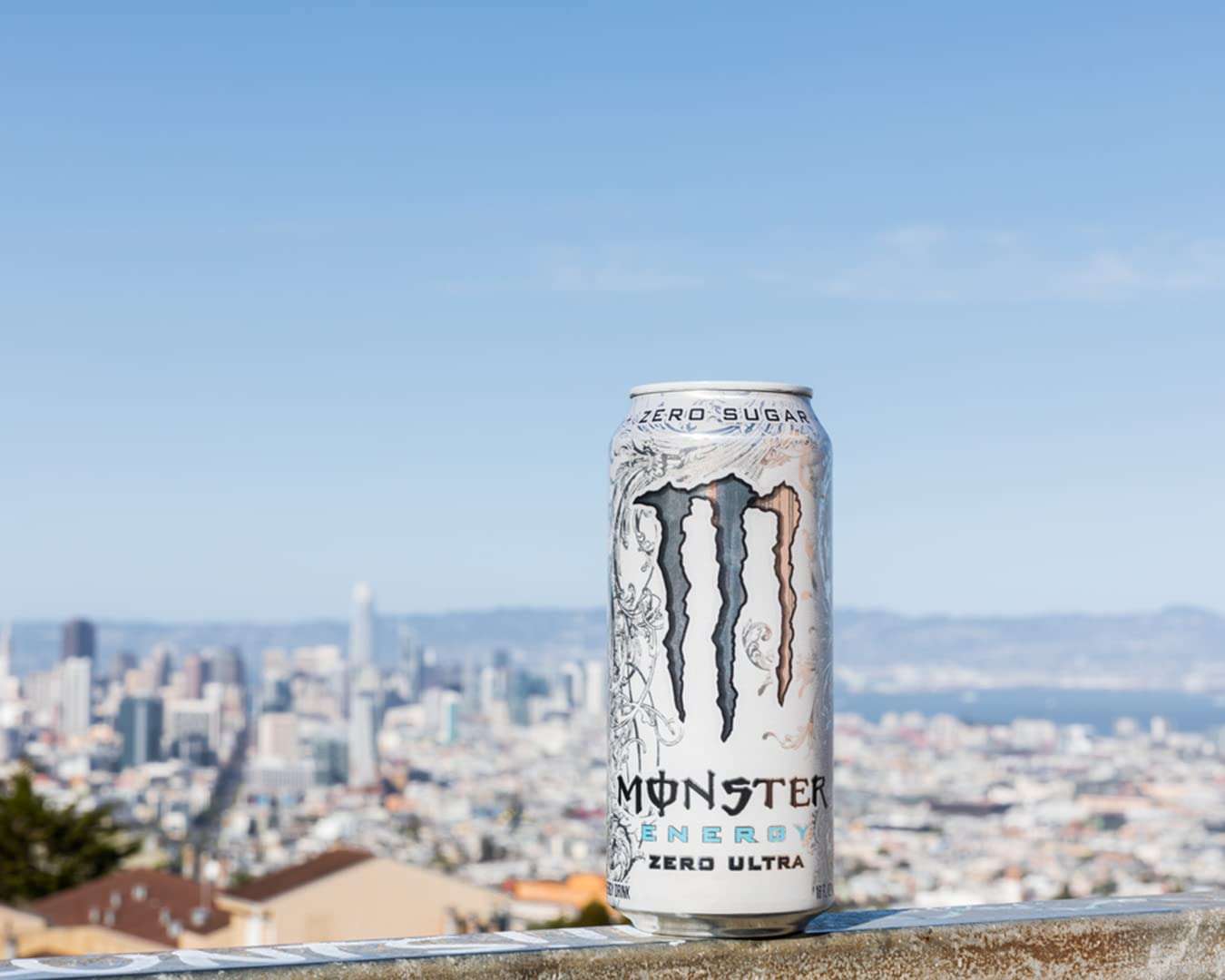 Monster Energy Ultra White Energy Drink, 500 ml 3