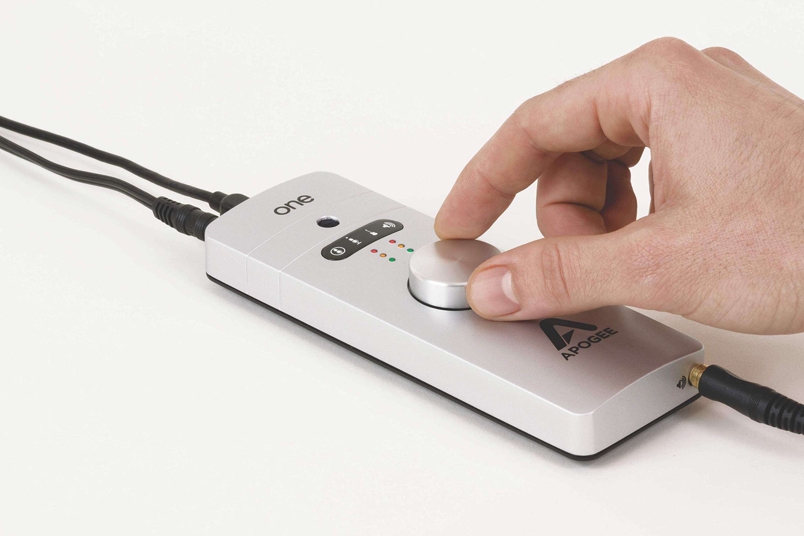 Apogee One - Audio Interface for Vocals and Instruments with Built In Studio Quality Condenser Microphone for iOS, Mac & Windows PC, Made in USA 3