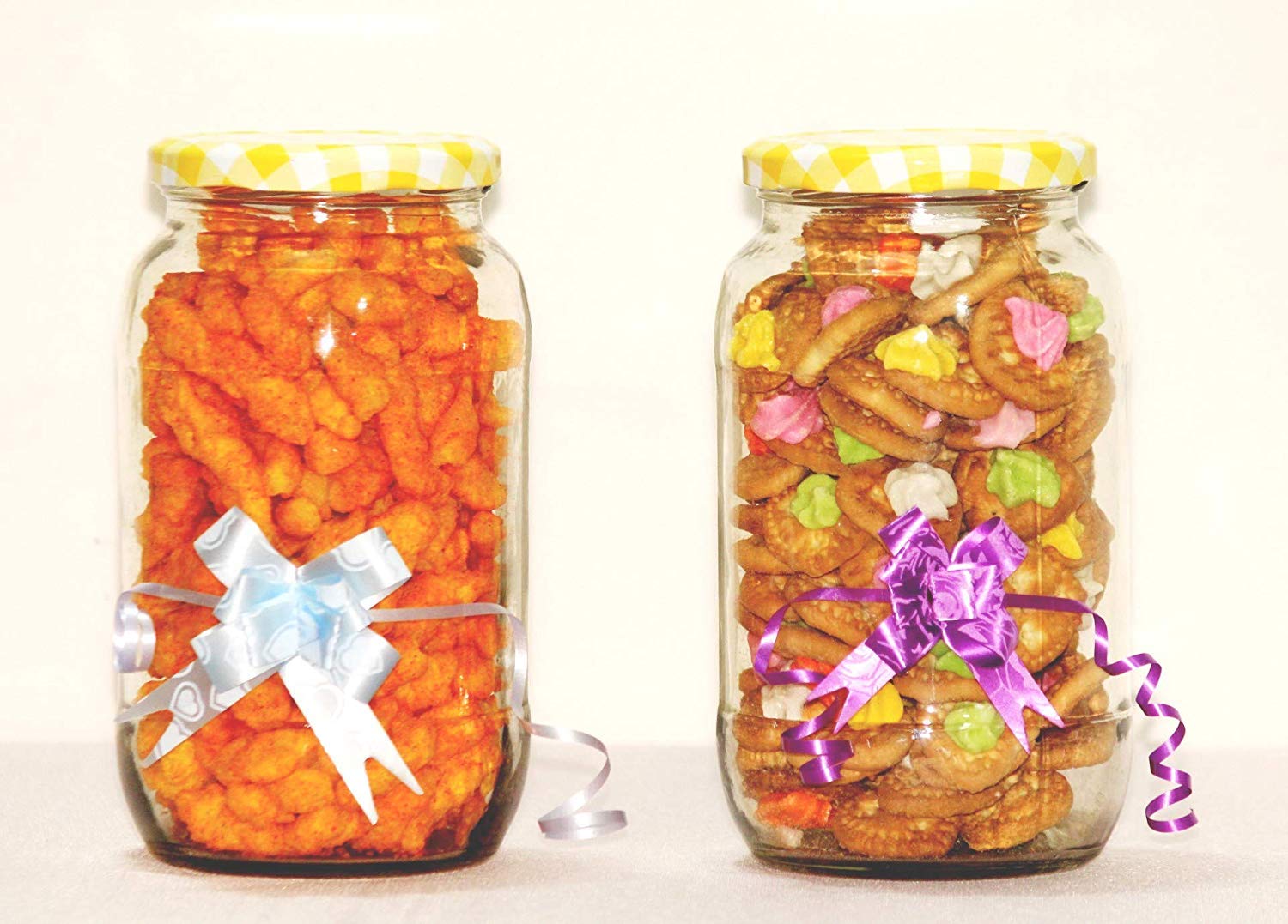 Decor Shine 1000 Ml Grocery Kitchen Container jar for Storage Food Material,Spice Storage,Pickle Storage Jar with air Tight Lid (2, Yellow Checks) 1