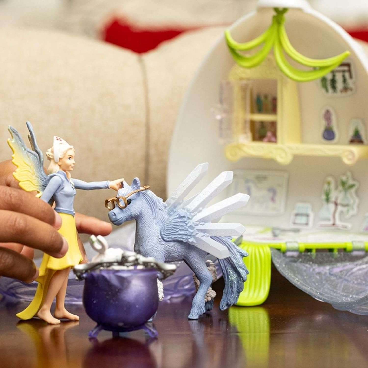 Schleich Bayala Fairy Vet Blossom - Magical Twinkle House Playset and Enchanting Fairy Vet Kit for Girls and Boys, 14-Piece Toy Set with Figurine for Kids Ages 5-12 6