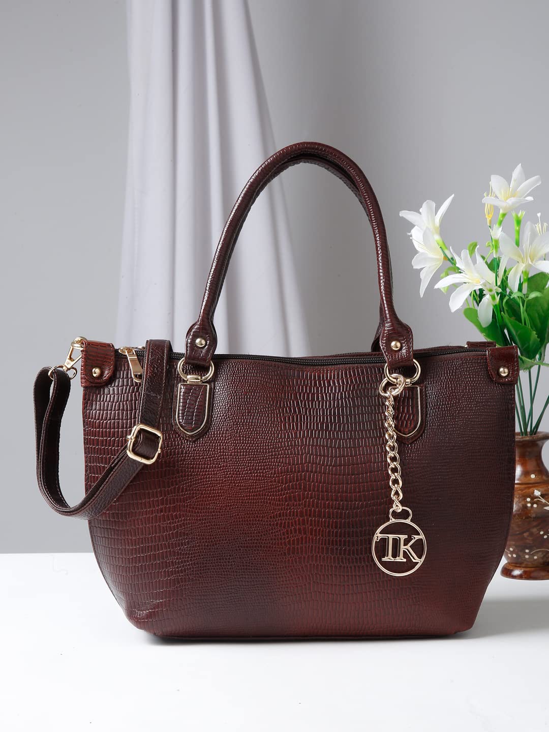 TEAKWOOD LEATHERS SOLID STRUCTURED MAROON LEATHER HANDHELD BAG 3
