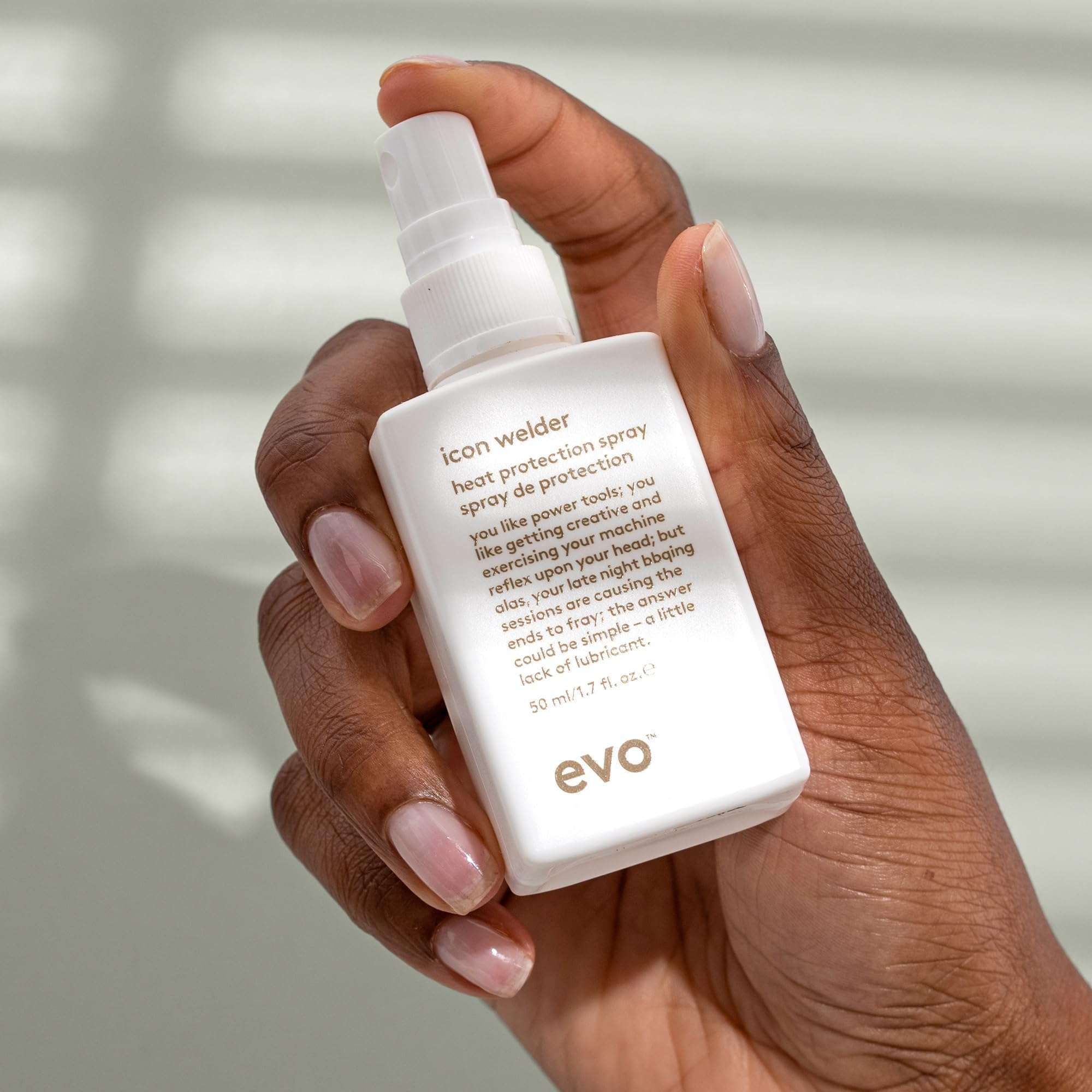 EVO Icon Welder Heat Protection Spray - Leave-In Heat Protectant - Provides Style Support & Adds Shine - 200ml / 6.8fl.oz 5