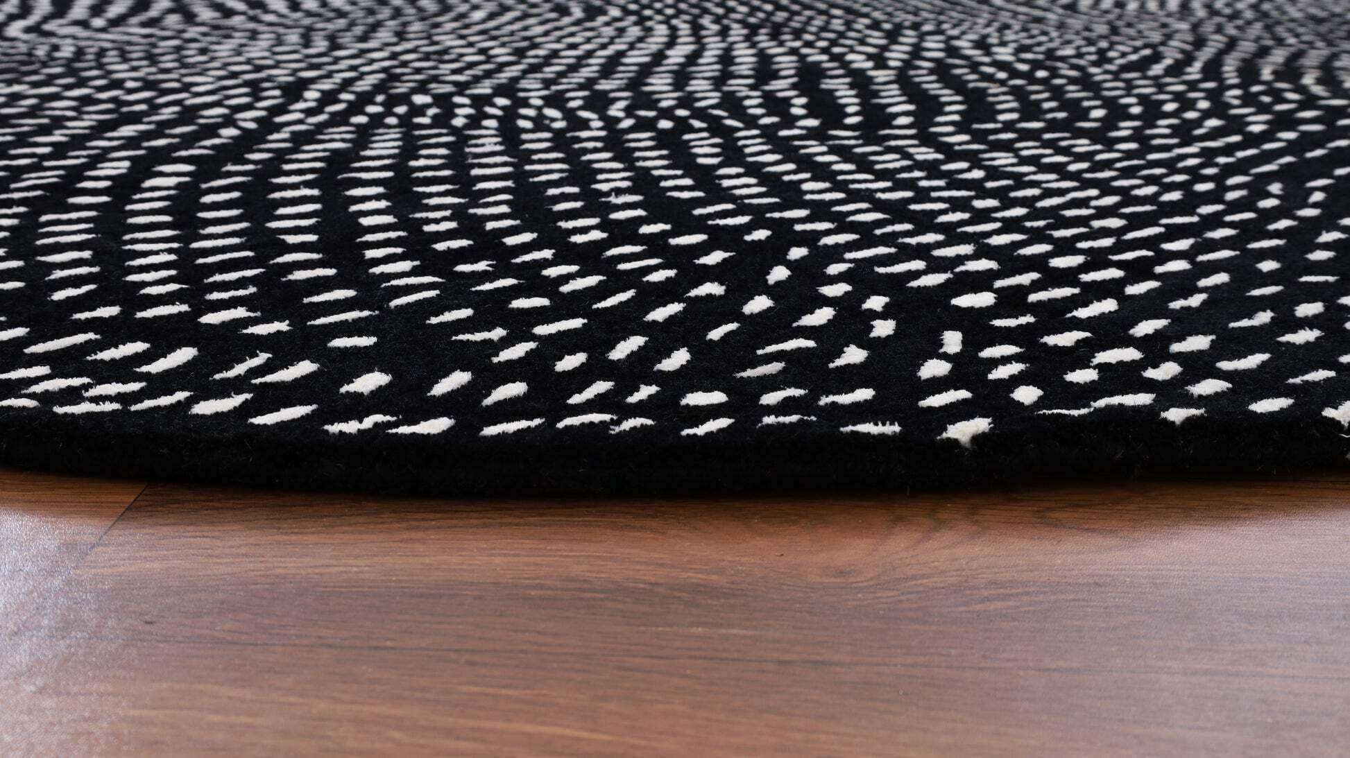 Huble Hand Tufted Wool Area Rug, Round Carpet, Ideal for High Traffic Areas in Living Room, Bedroom, Best Home Decor Gift (4'x4') 3