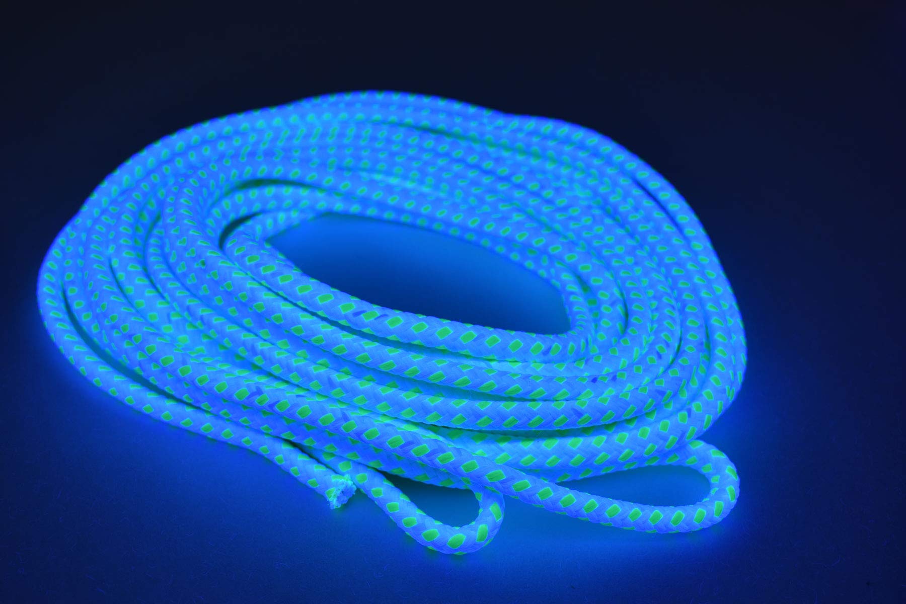 Blacklight Bicolor GloLine Luminescent Roping (White-Green, 25 Feet)