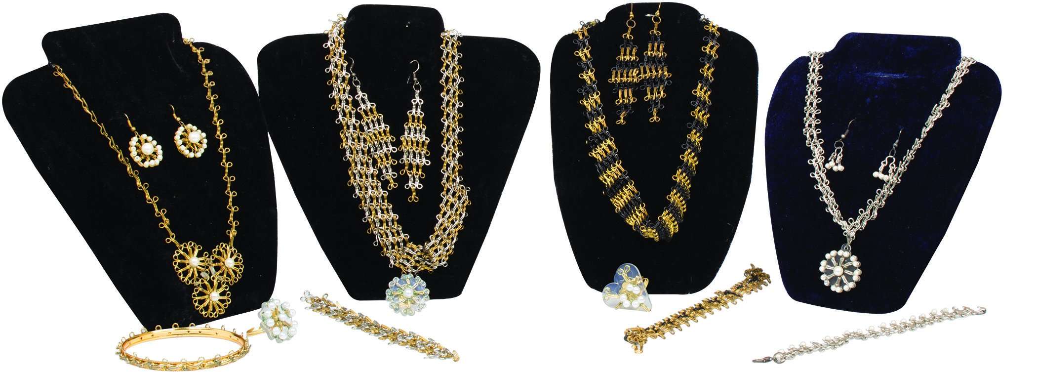 Funskool - Handycrafts Hook It, DIY Unique Jewellery Designs with Hooks 2