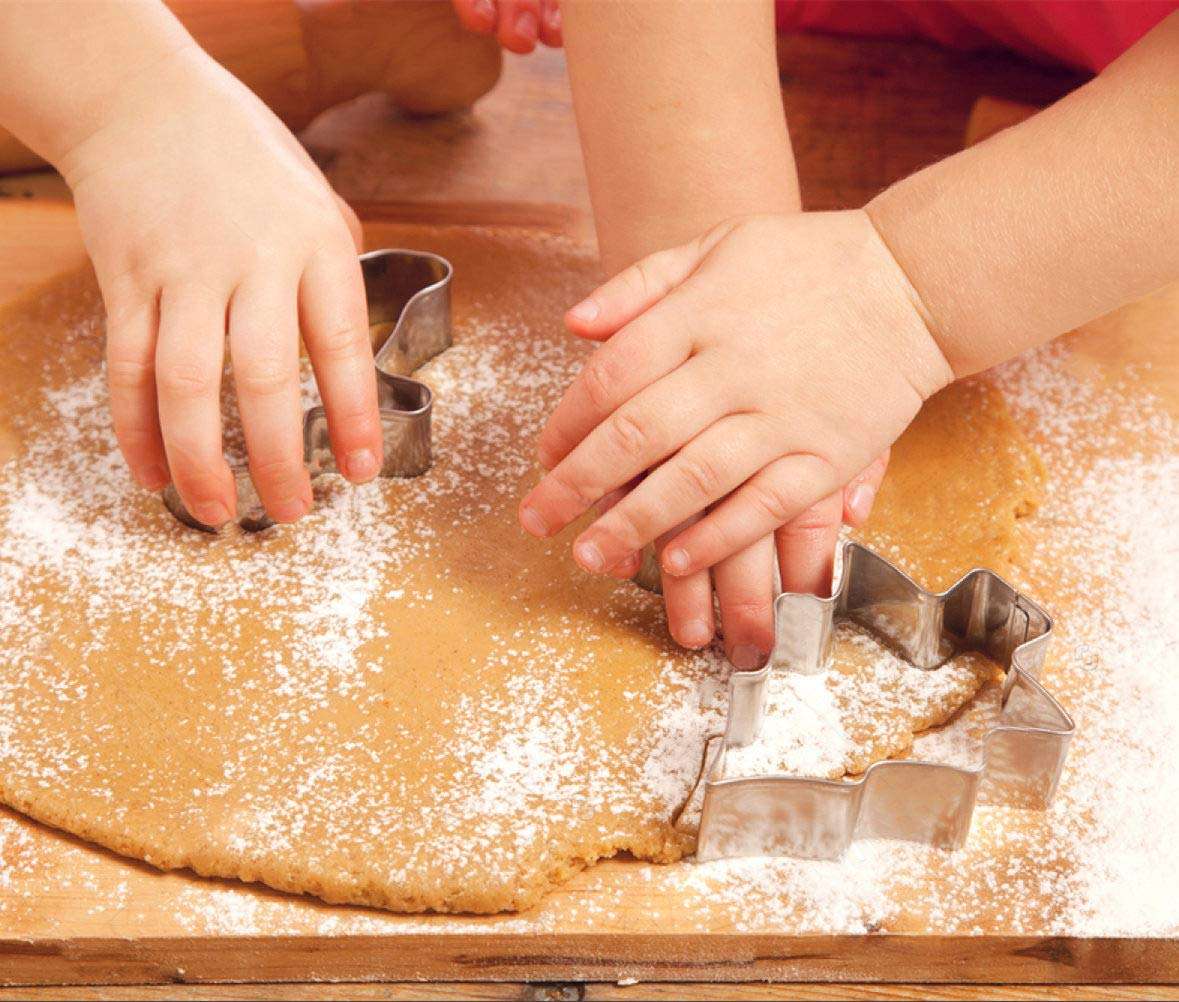 Christmas Cookie Cutters Set of 9 - Star Tree Angel Bell Stocking & More Shapes Stainless Steel 3