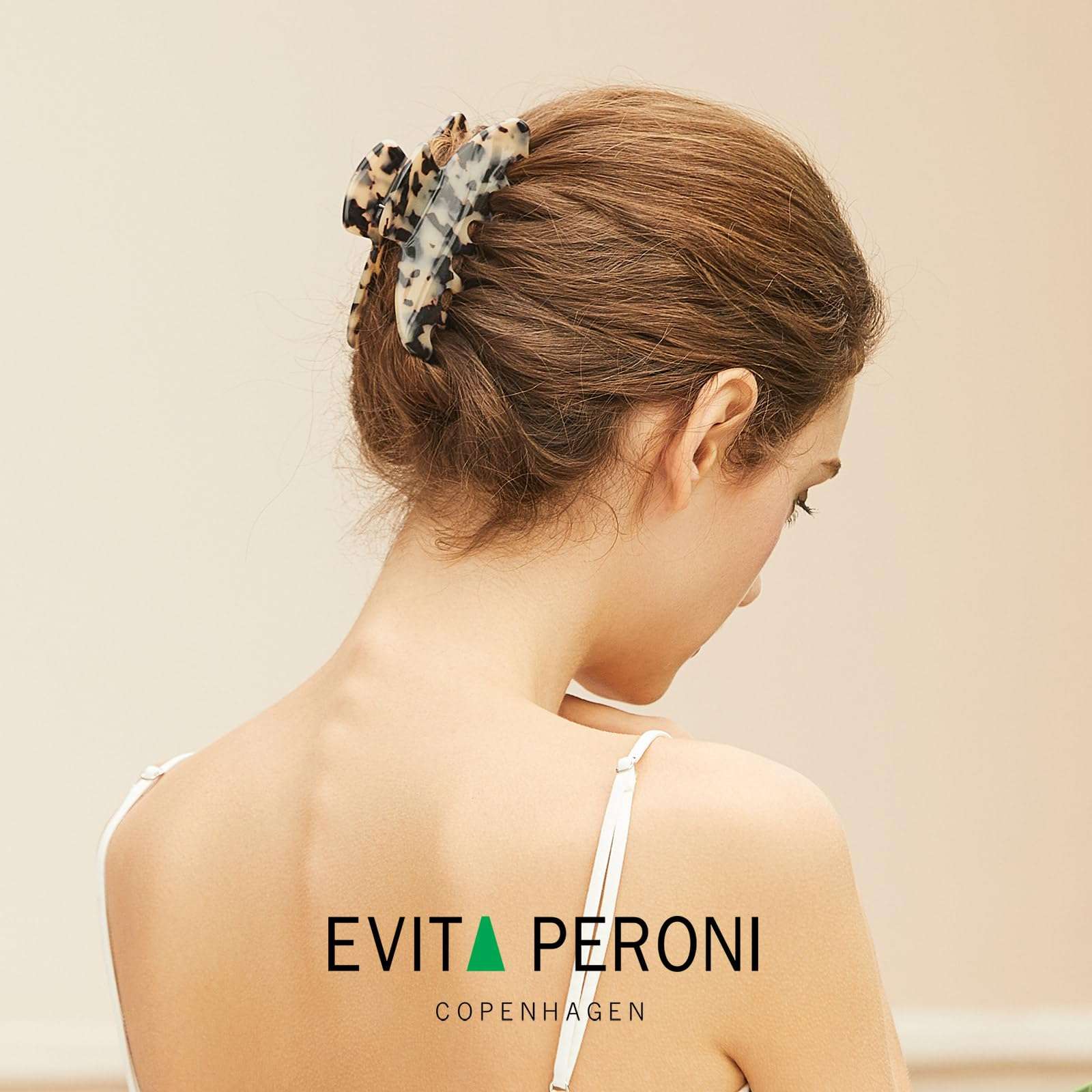 EVITA PERONI Extra Large Hair Claw Clips for Thick Hair Resin Shark Clips for Women Girls Non-slip Jaw Hair Clips with Extended Teeth 3