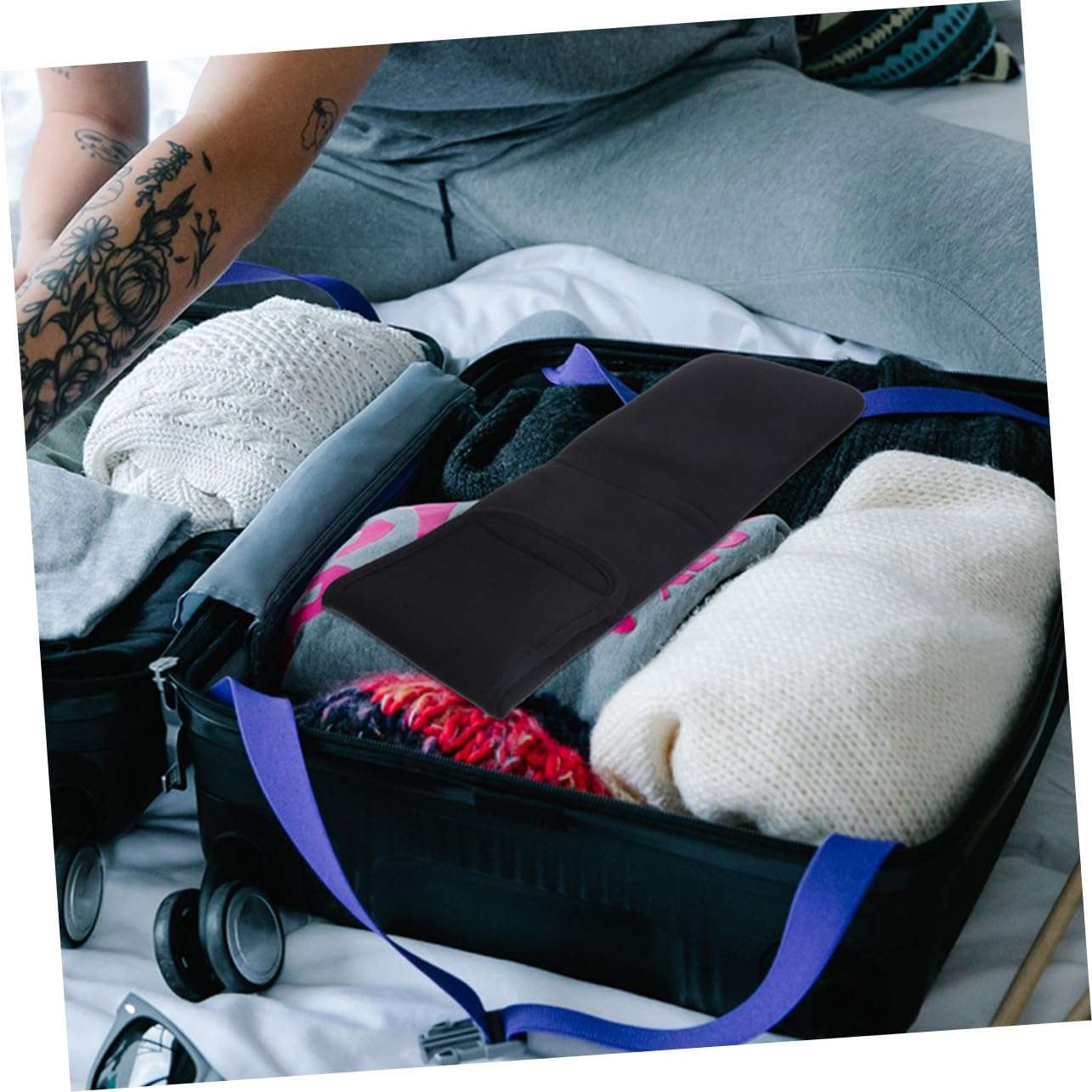 FRCOLOR 2pcs Hair Straightener Protective Cover Curling Iron Hair Curlers Hair Straightener Organizer Hair Curler Pouch Curls Travel Case Storage Bag Protective Case Bracket Neoprene 3