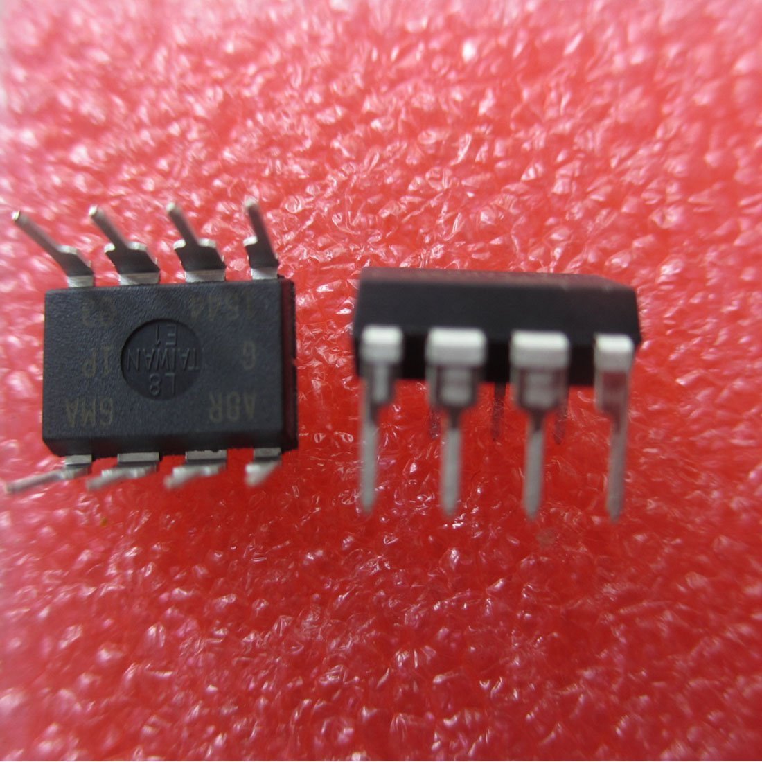 2 Pcs ATTINY45-20PU 8-bit AVR MCU New and Original 3