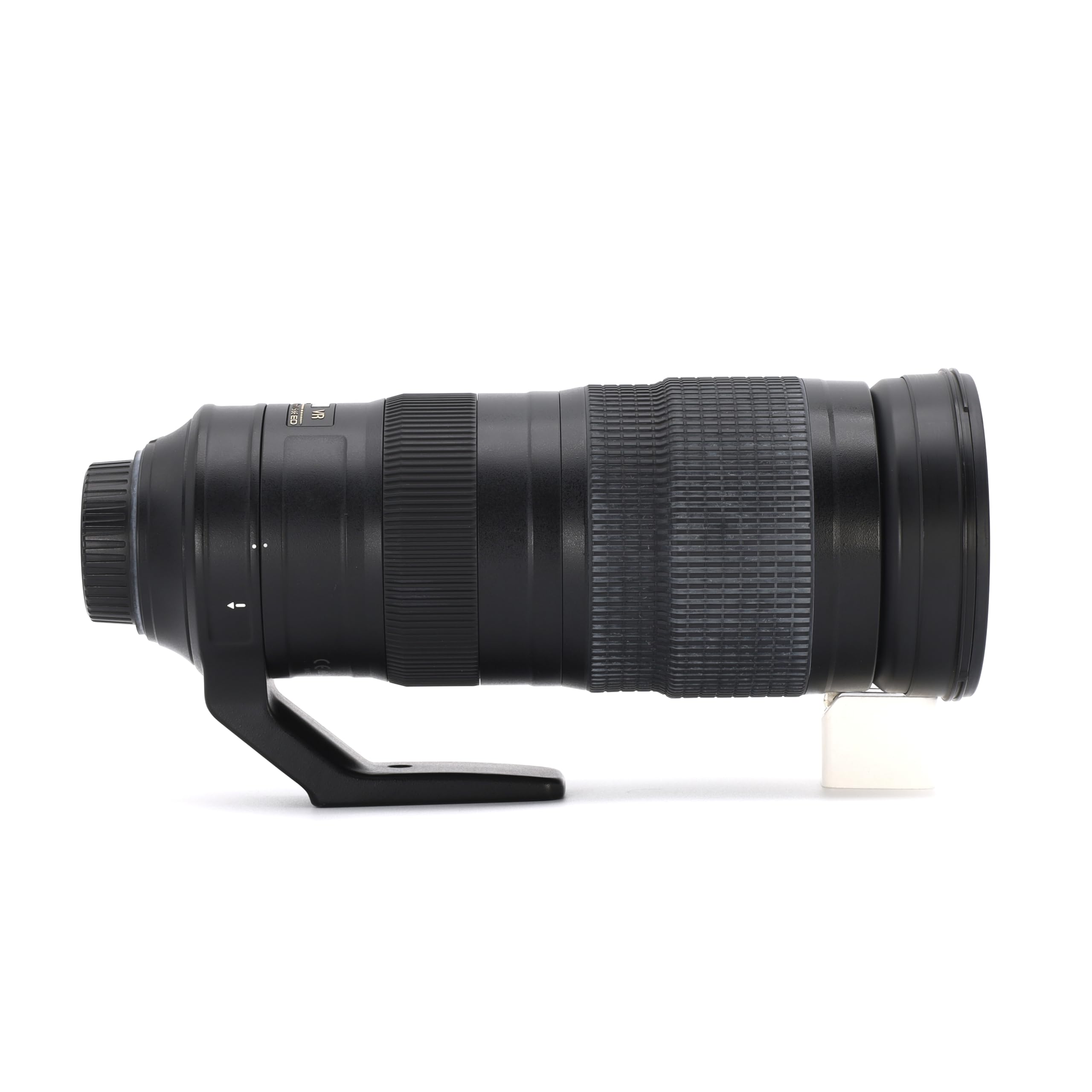 Nikon 200-500 mm/F 5.6 AF-S NIKKOR E ED VR Lenses 4