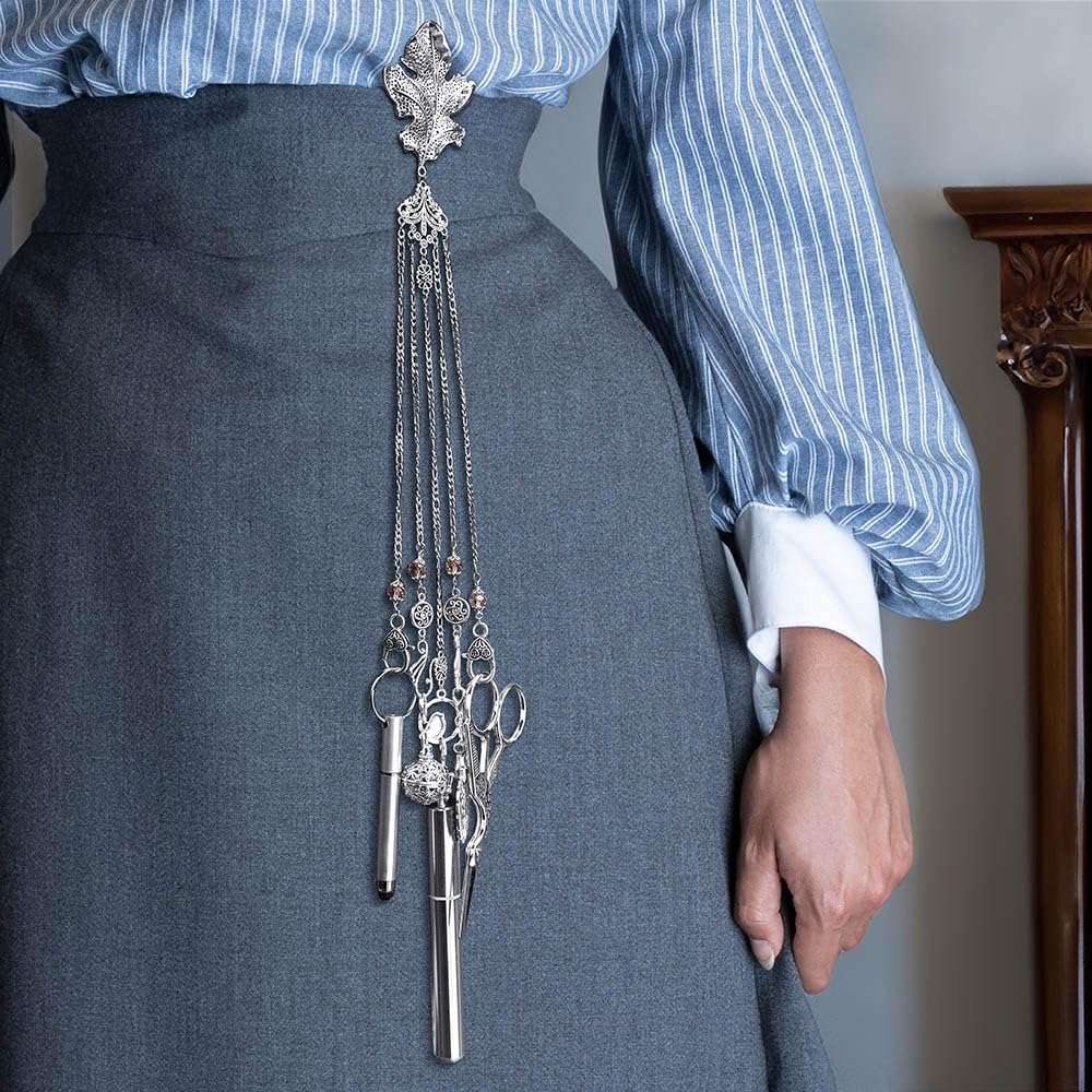 Vintage Sewing Kit with Scissors – European Style Embroidery Needlework Set for Cross Stitch, Needle, Thread & DIY Crafts, Portable Antique Case for Adults & Beginners, Sewing Tools & Accessories 5