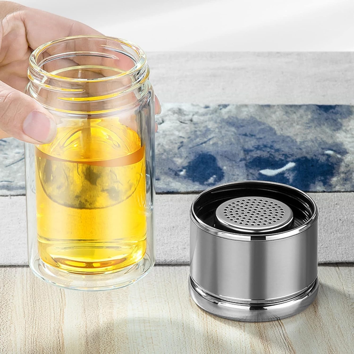 daiDokoro 300ml Fruit & Tea Infuser Glass Water Bottle | Tea & Water Separation Bottle with Infuser | Perfect for Herbal Tea Leaves, Infused Detox Water, Gym, Office, Travel (Champagne) 5