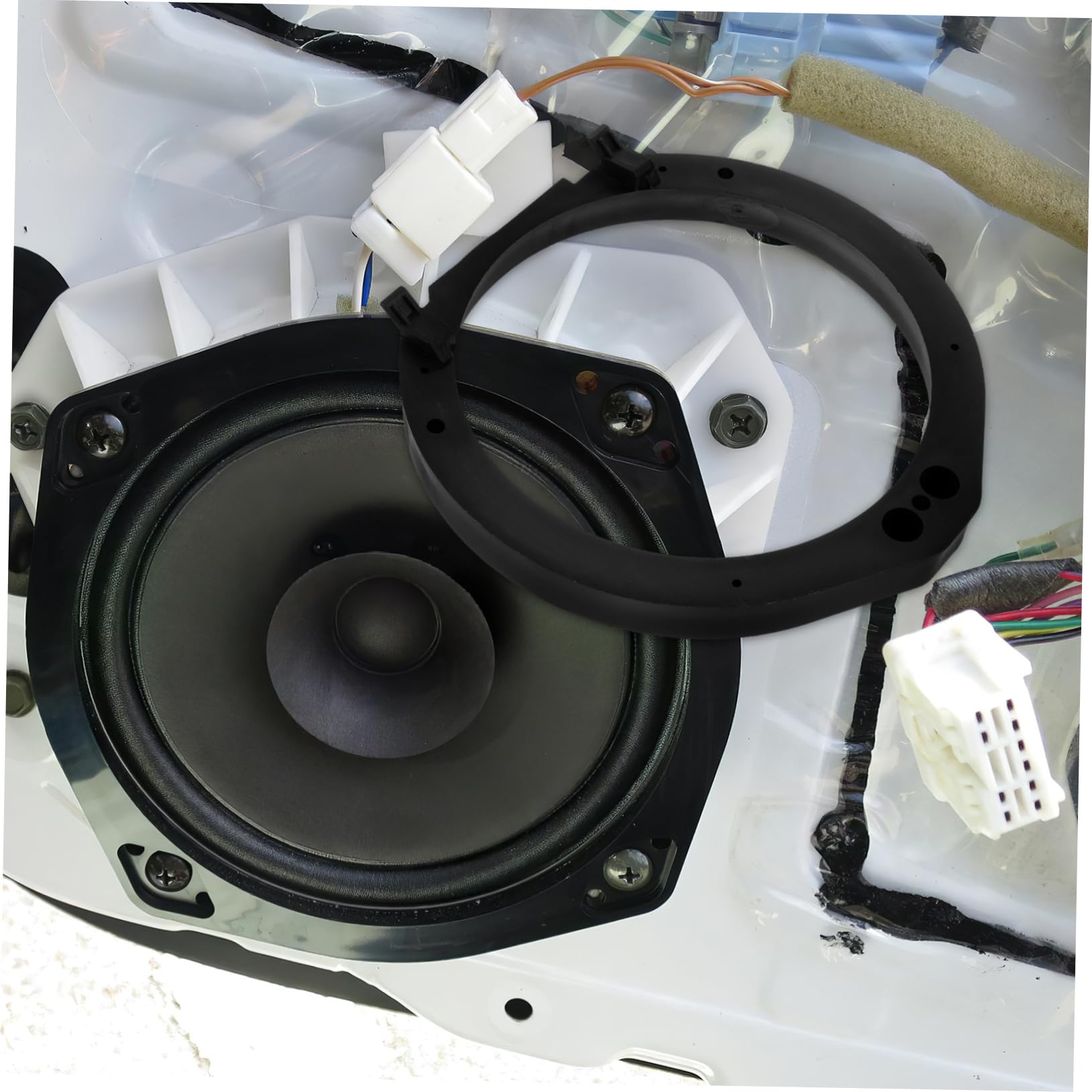 GRIRIW 1 Pair Car Speaker Spacer Adaptor Ring Front Door Speaker Spacer Mounting Bracket Durable Plastic Automotive Audio Spacer for Vehicle Stereo System 2pcs 6
