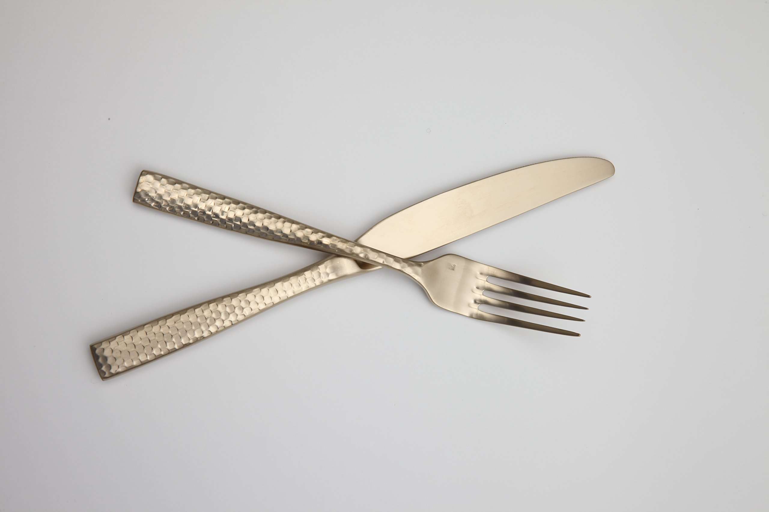 Fortessa Lucca Faceted 18/10 Stainless Steel Flatware, Solid Handle Table Knife, 9.9", Set of 12, Brushed Gold 3