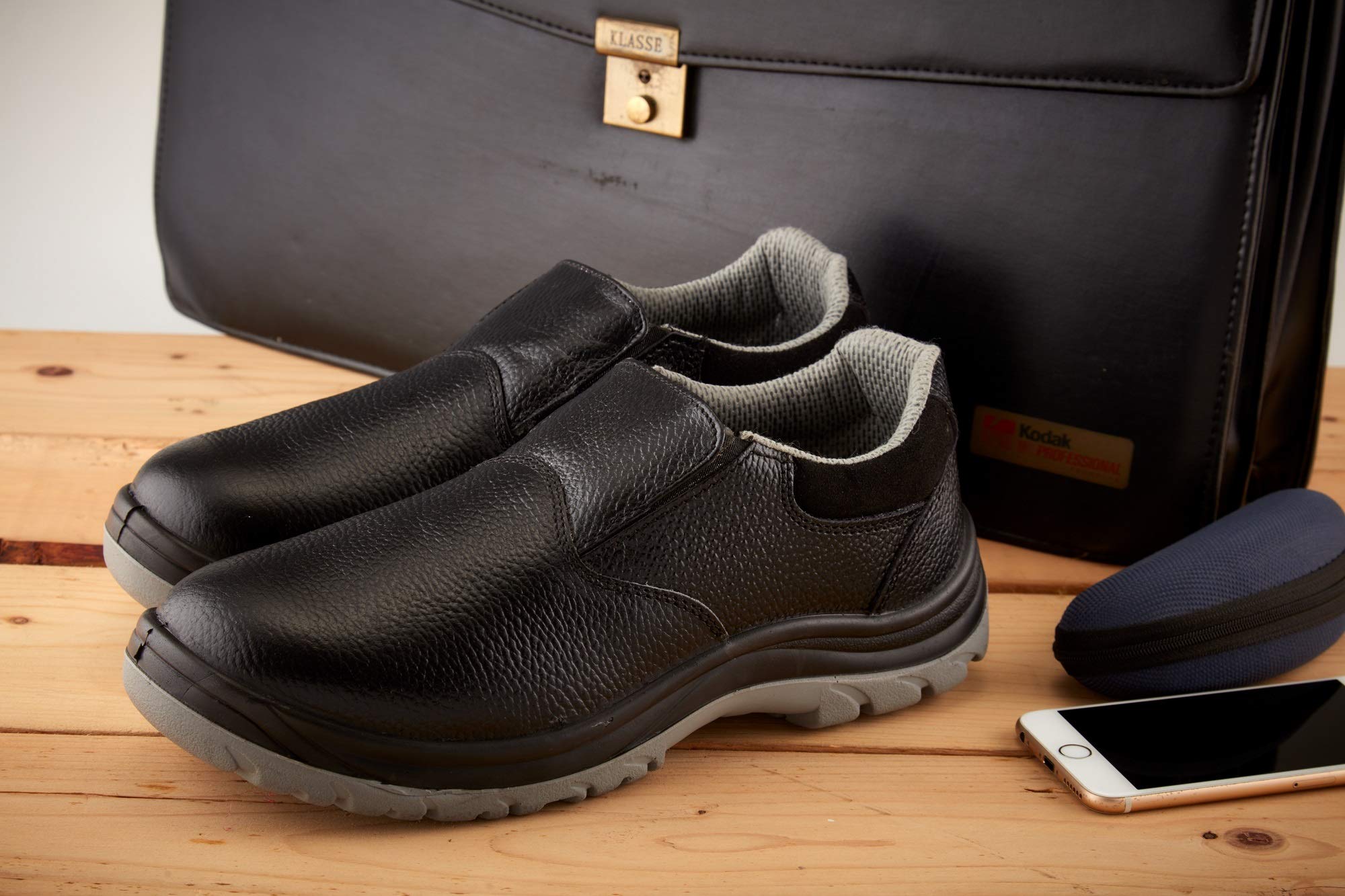 NEOSAFE Black Safety Shoes-7 Xplor A7021_7-1 6