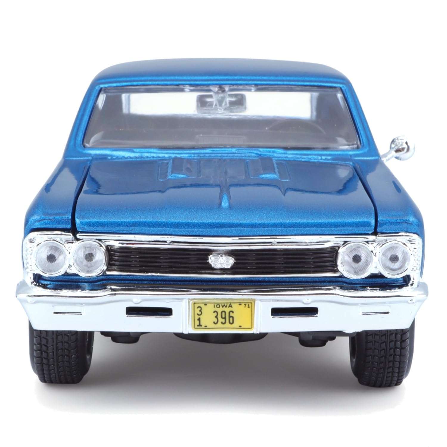 Maisto 1:24 1966 Chevy Chevelle SS 396 Model Car, Multicolor 4